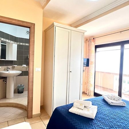 Готель Residenza Domus Aurea Tropea- Vista Mare Санта-Доменіка Екстер'єр фото