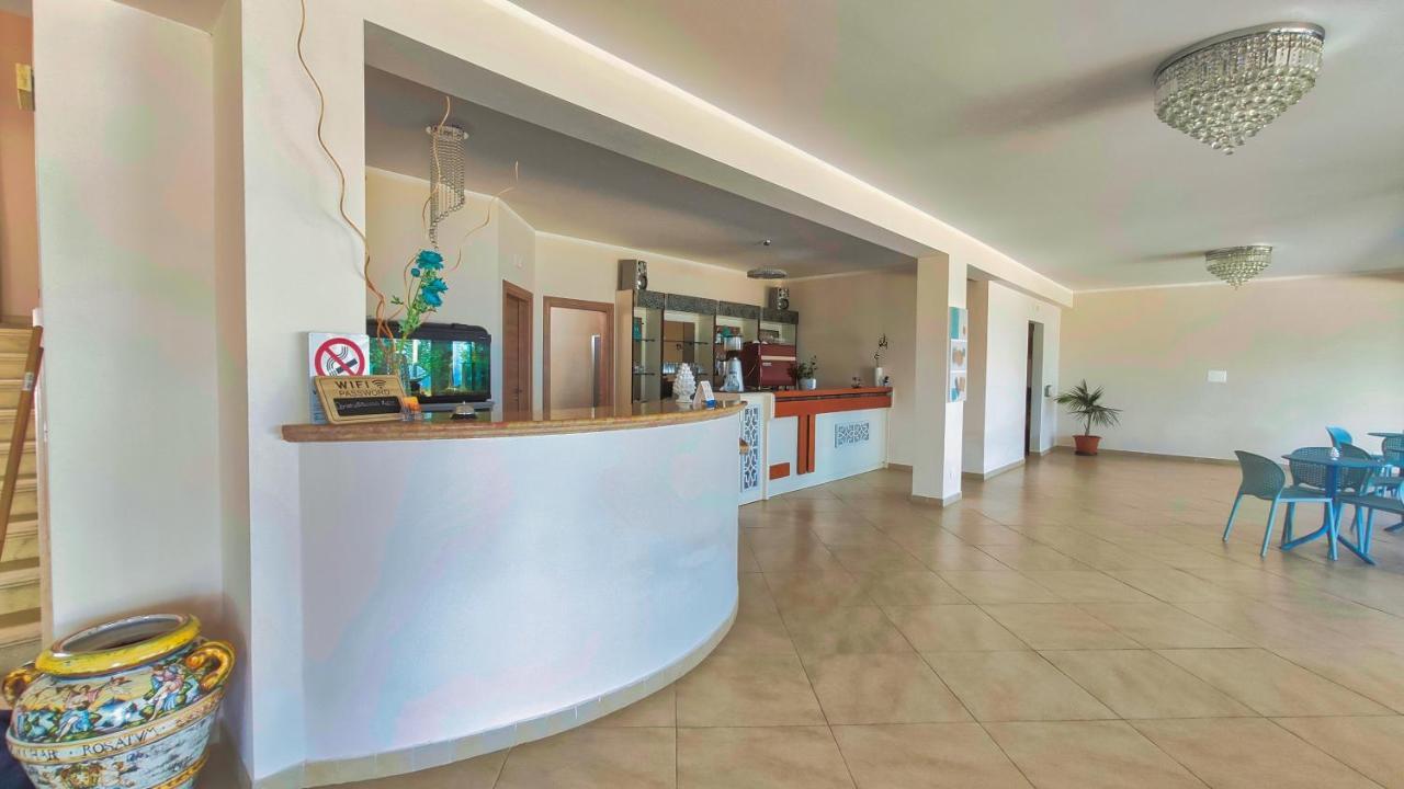 Готель Residenza Domus Aurea Tropea- Vista Mare Санта-Доменіка Екстер'єр фото