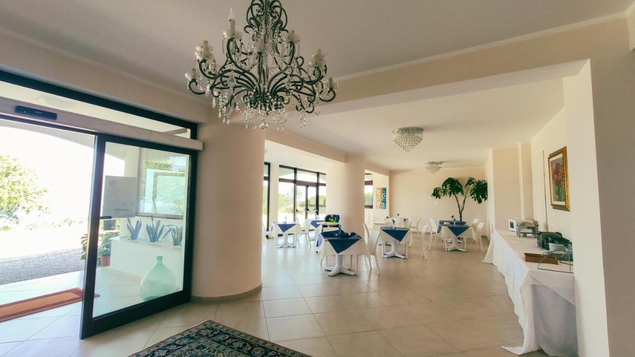 Готель Residenza Domus Aurea Tropea- Vista Mare Санта-Доменіка Екстер'єр фото