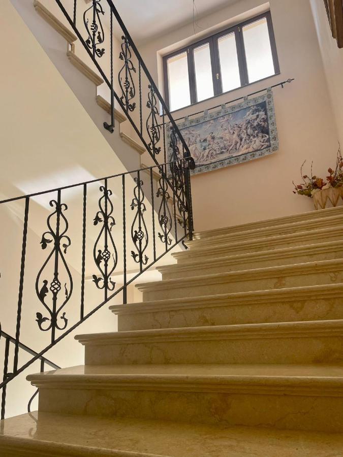 Готель Residenza Domus Aurea Tropea- Vista Mare Санта-Доменіка Екстер'єр фото