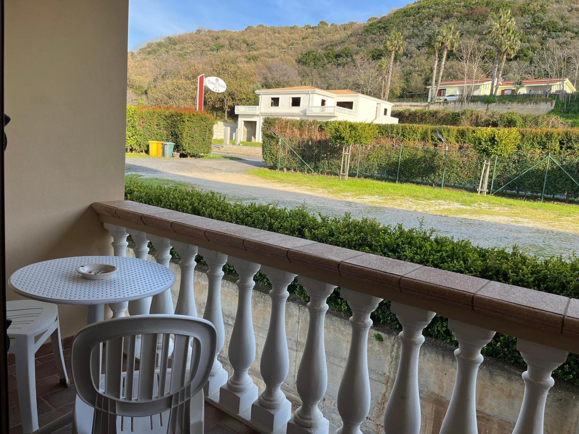 Готель Residenza Domus Aurea Tropea- Vista Mare Санта-Доменіка Екстер'єр фото
