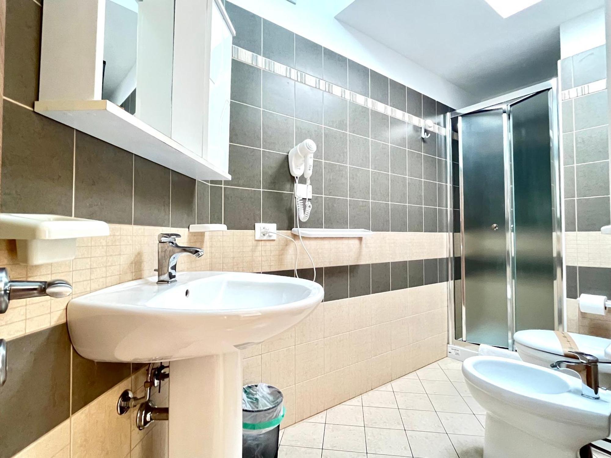 Готель Residenza Domus Aurea Tropea- Vista Mare Санта-Доменіка Екстер'єр фото